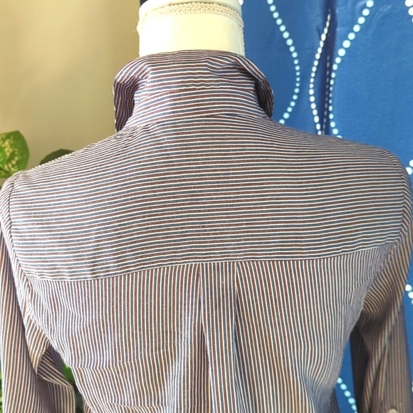 Button Down Shirt - Picture 3 of 4